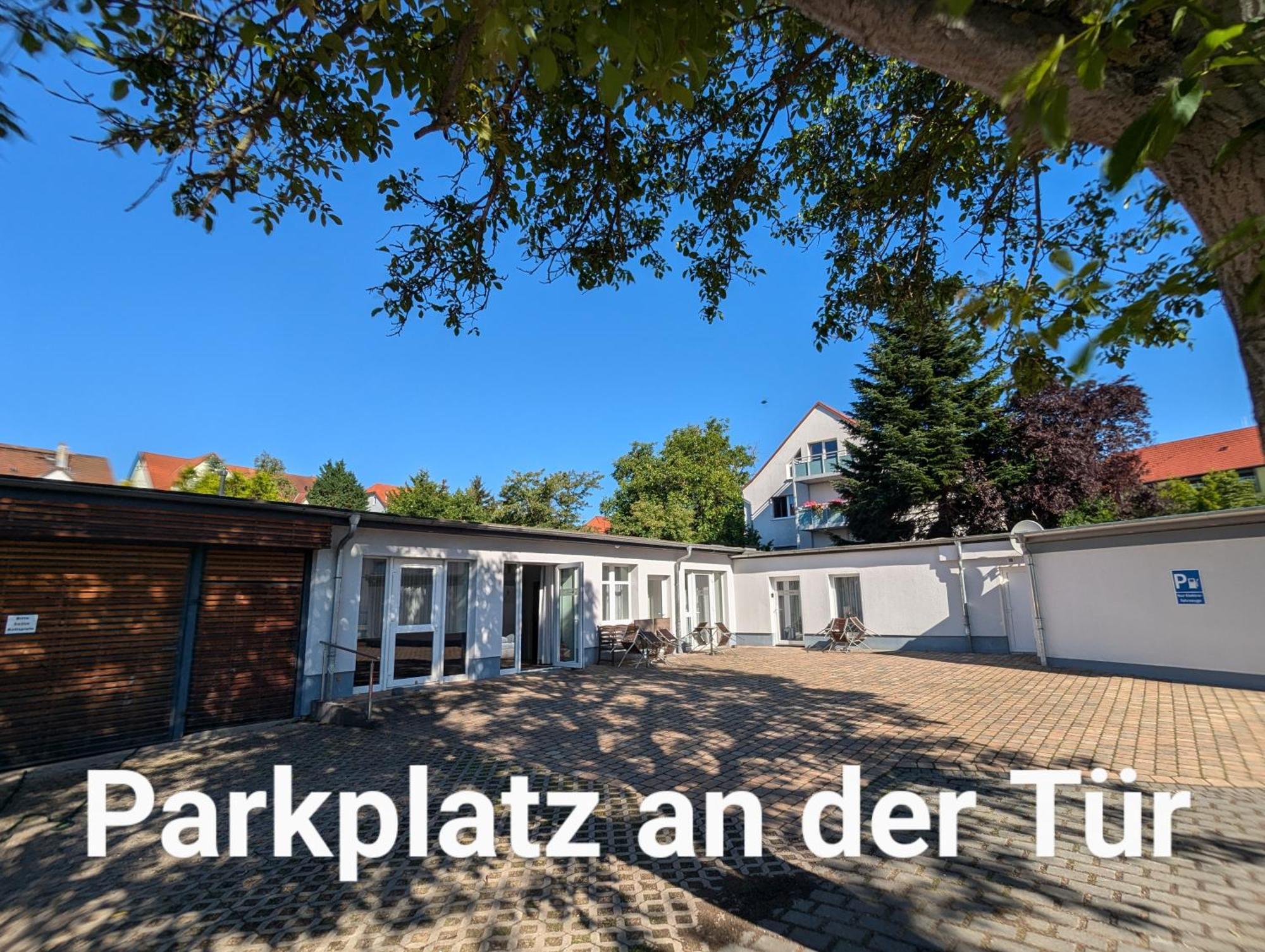 Fewo Urban Gotha - Apartment Orangerie - Am Schlosspark- Parken An Der Der Tuer- Barrierefrei, 900 Meter Zum Bahnhof - Wallbox Eksteriør billede